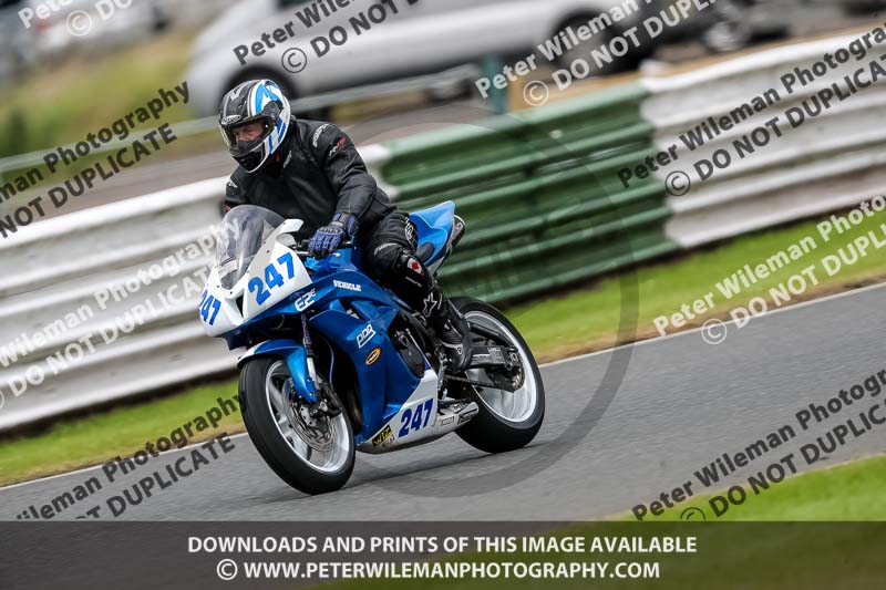 enduro digital images;event digital images;eventdigitalimages;mallory park;mallory park photographs;mallory park trackday;mallory park trackday photographs;no limits trackdays;peter wileman photography;racing digital images;trackday digital images;trackday photos